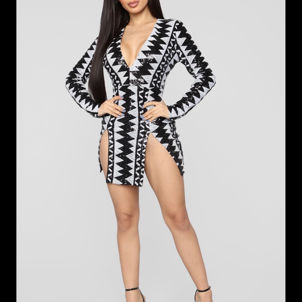 Black/White Girl’s Night Out Dress